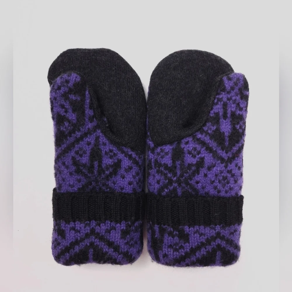 Upcycled Wool Black Purple Sweater Mittens Sherpa Fleece Lined NEW Adult M/L